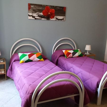 La Via Del Mare - Acireale Centro Storico Apartment Екстериор снимка