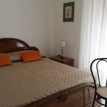 La Via Del Mare - Acireale Centro Storico Apartment Екстериор снимка