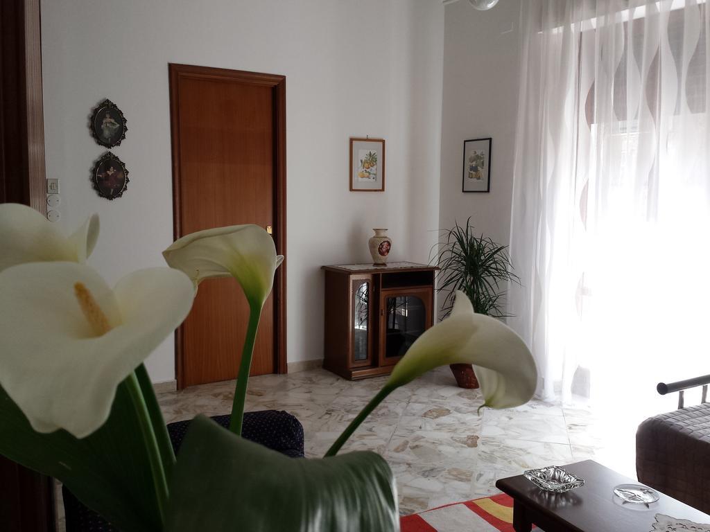 La Via Del Mare - Acireale Centro Storico Apartment Екстериор снимка